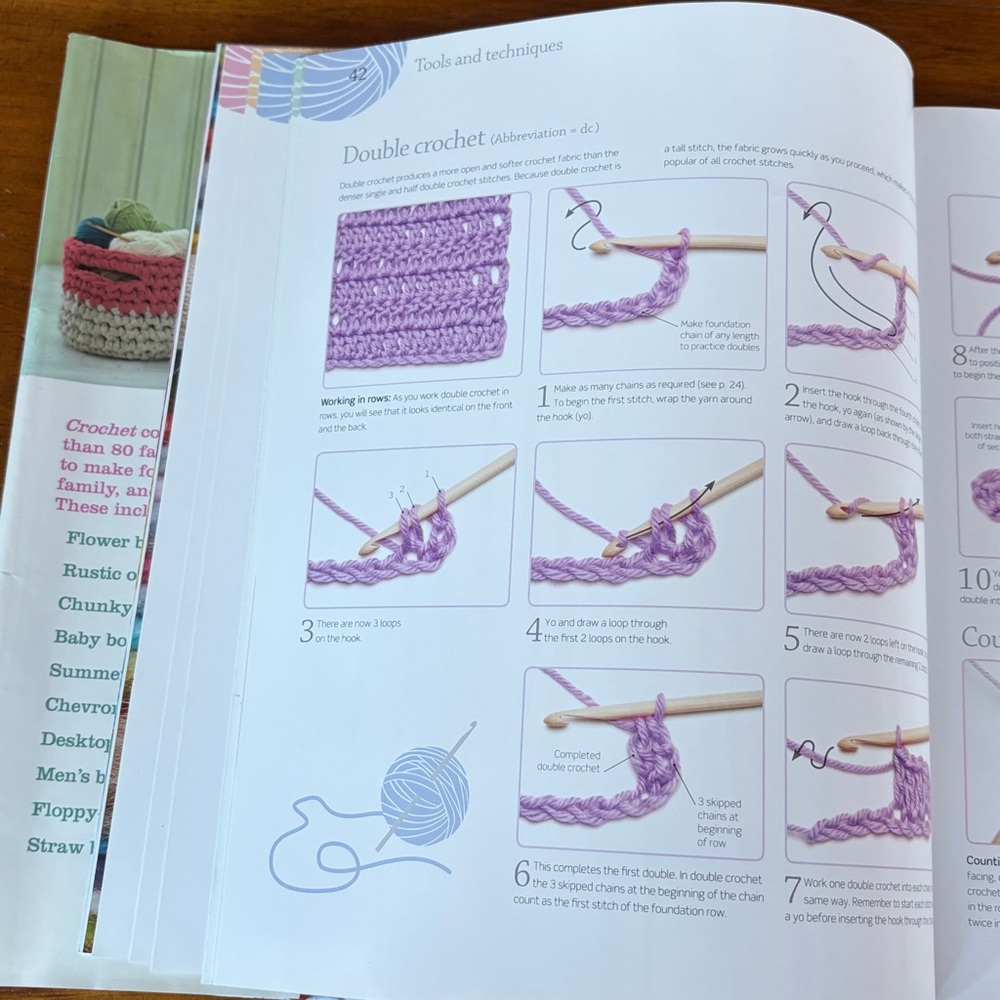 Crochet: The Complete Step-By-Step Guide, Essential Techniques By DK - Picture 5 of 12
